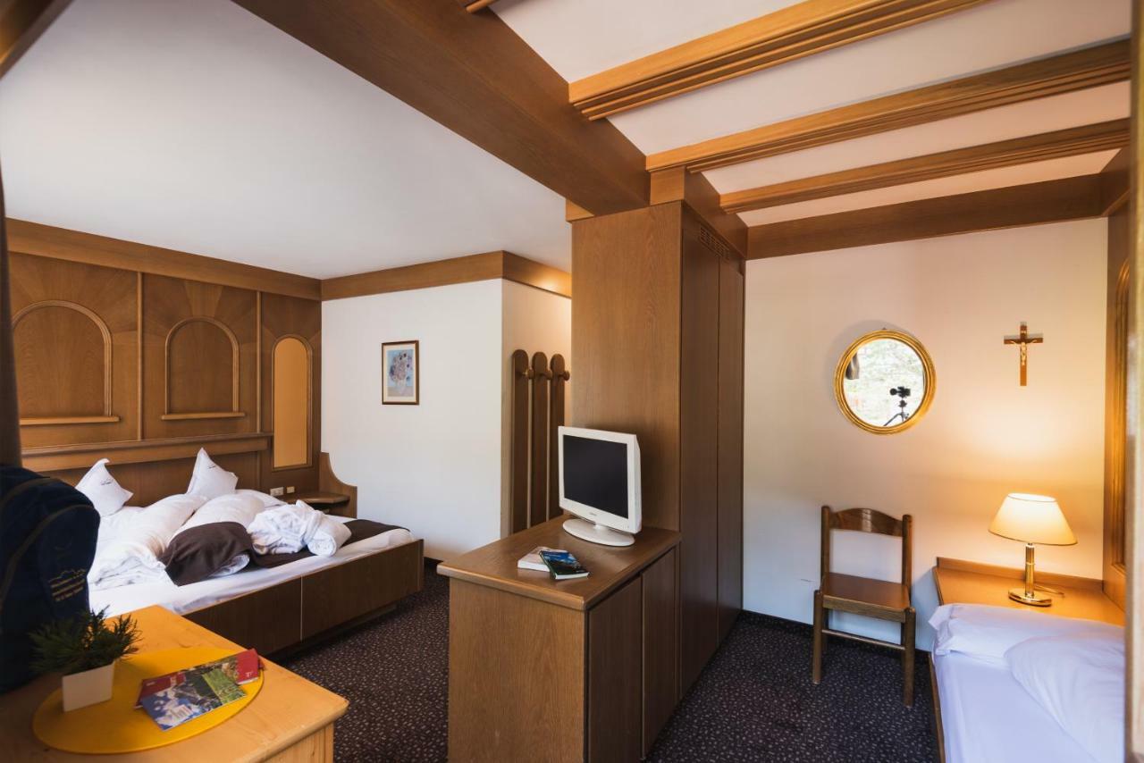 Hotel Catinaccio Vigo di Fassa Esterno foto