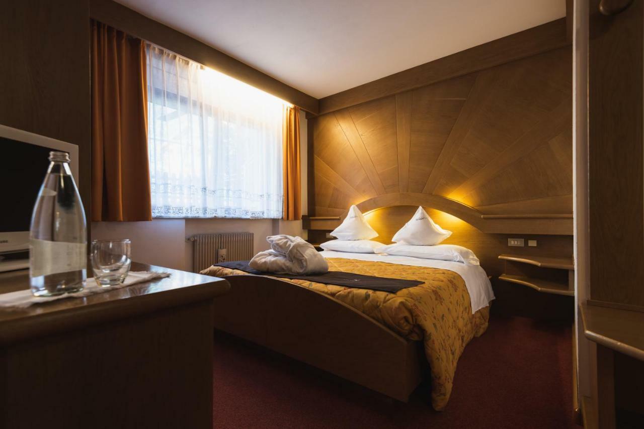 Hotel Catinaccio Vigo di Fassa Esterno foto